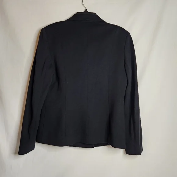 Talbots Black Blazer With Asymetrical Zip Size 10. Capsule,  Dark Feminine. - Picture 8 of 10